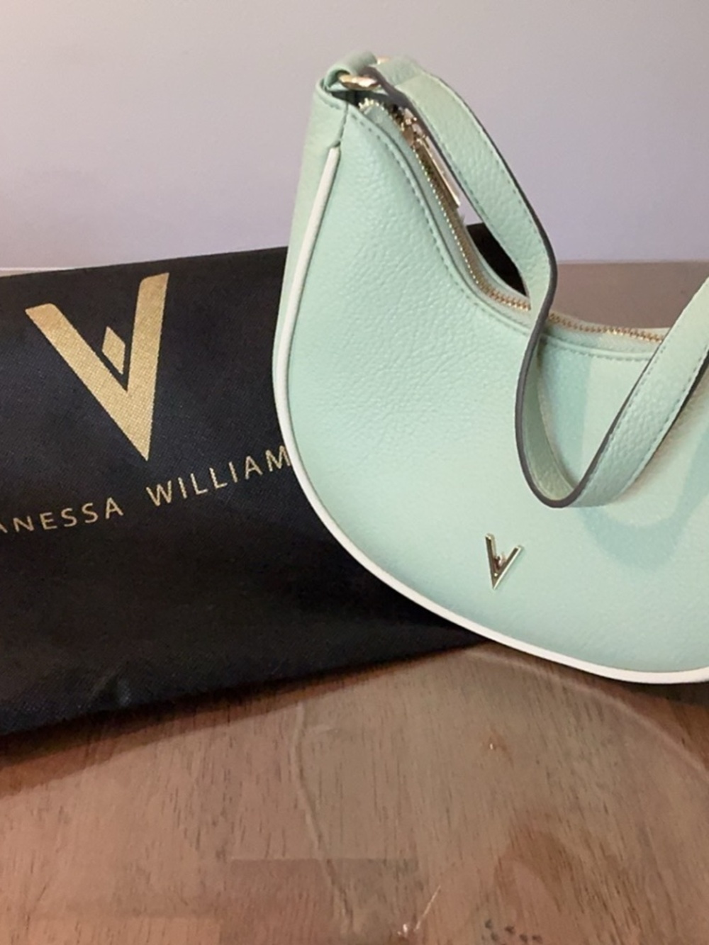 Purse - Picture 2 of 2